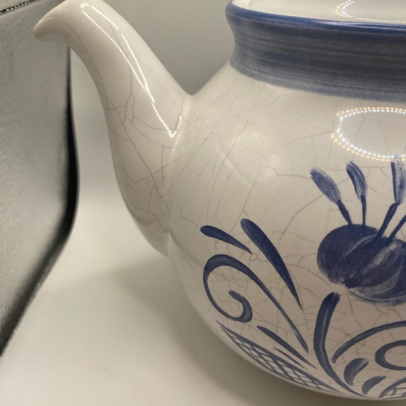 Vintage Corelle Coordinates Oceanview Stoneware Teapot Blue White Retired. - Picture 5 of 8